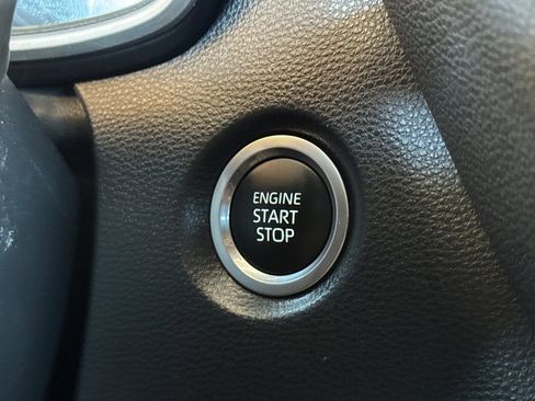 Used 2024 Toyota Corolla SE image 22