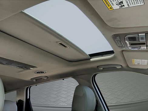 Used 2021 Kia Telluride EX FWD image 28