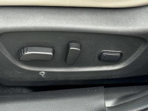 Used 2022 Nissan Rogue Sport SL w/ Premium Package image 22