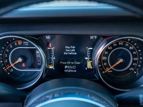 Used 2020 Jeep Wrangler Unlimited Sahara w/ Dual Top Group image 15