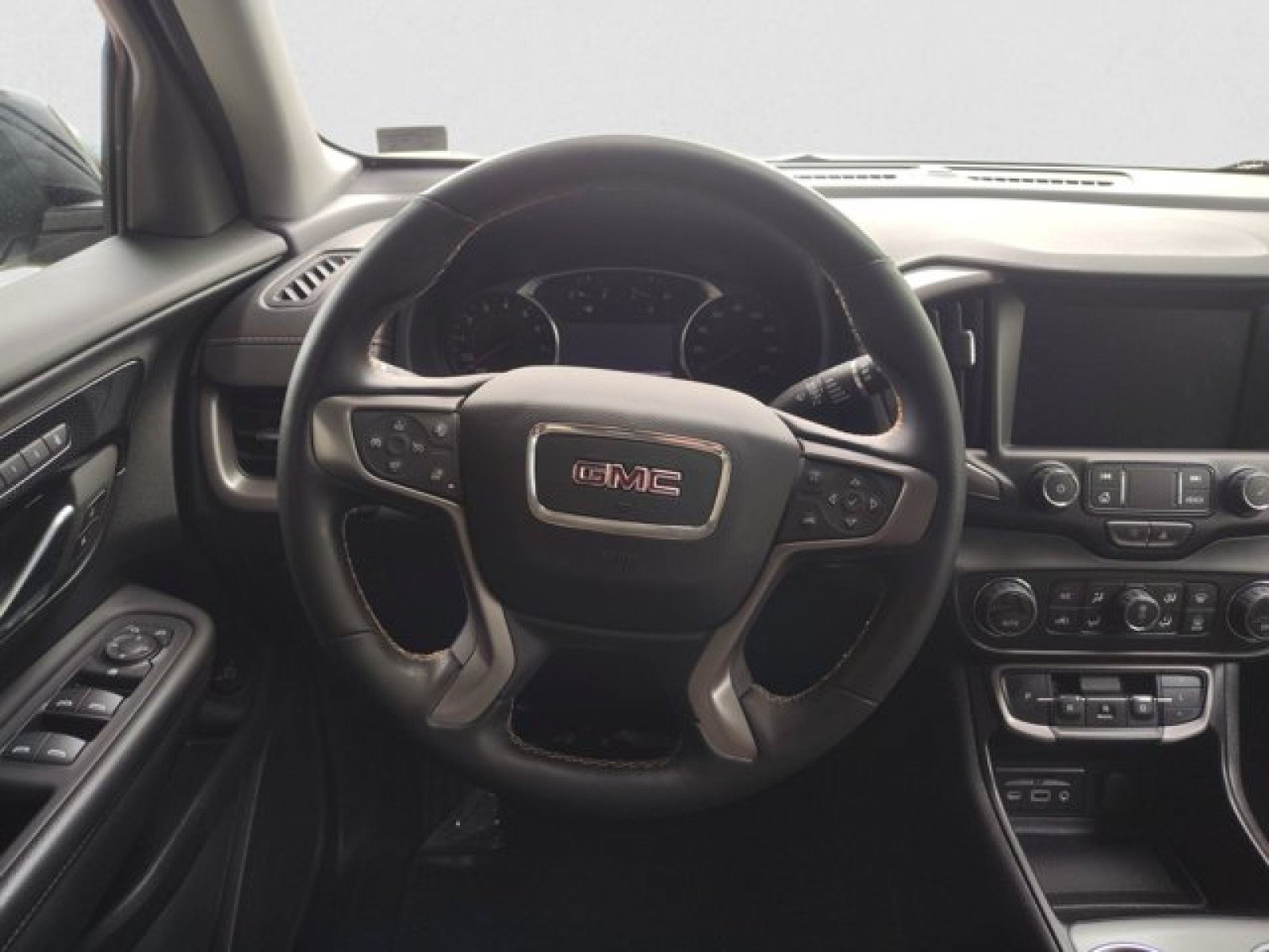 Used 2023 GMC Terrain AT4 w/ Tech Package AWD/4WD image 15