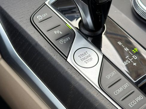 Used 2022 BMW 430i Convertible w/ Convenience Package image 23