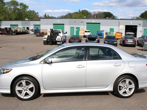 Used 2013 Toyota Corolla S w/ Premium Pkg FWD image 6