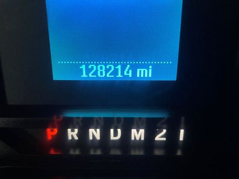Used 2022 Ford F250 XL w/ Power Equipment Group AWD/4WD image 21