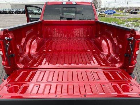 New 2026 RAM 1500 Laramie AWD/4WD image 23