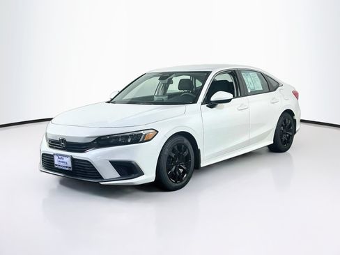 Used 2023 Honda Civic LX image 1