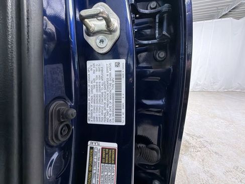 Used 2019 Honda CR-V EX image 17