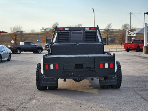Used 2022 Chevrolet Silverado 3500 LTZ w/ LTZ Convenience Package image 6