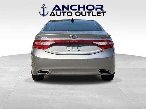 Used 2014 Hyundai Azera Limited w/ Option Group 02 FWD image 7