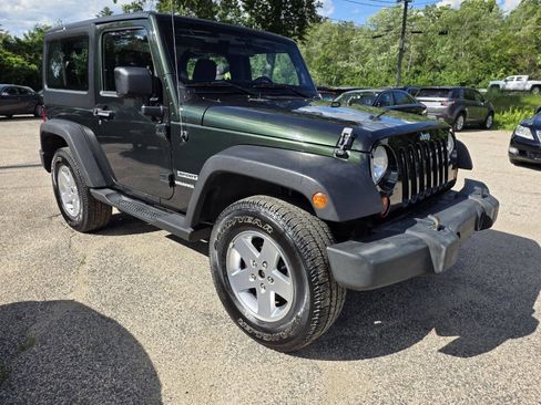 Used 2012 Jeep Wrangler Sport AWD/4WD image 7