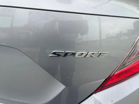 Used 2019 Honda Civic Sport image 16
