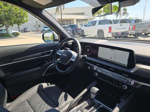 Used 2025 Kia Telluride SX X-Line AWD/4WD image 11