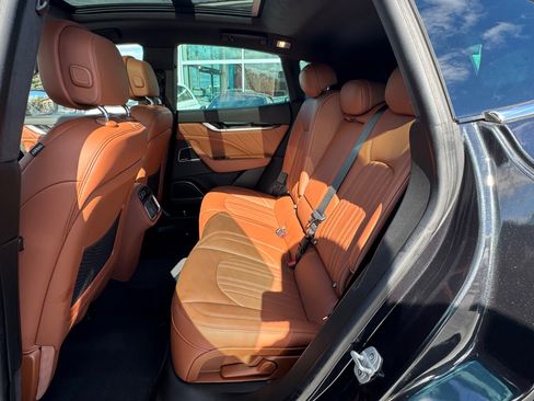 Used 2022 Maserati Levante GT image 8