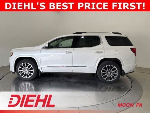 Used 2022 GMC Acadia Denali w/ Denali Ultimate Package AWD/4WD image 1