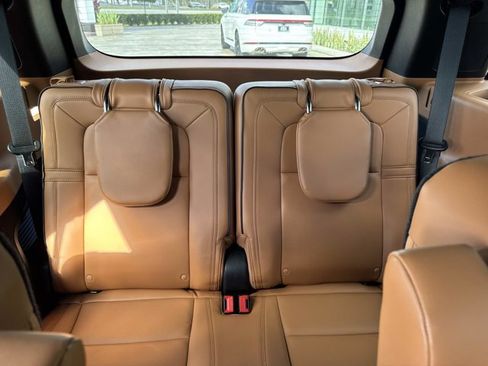 Certified 2024 Lincoln Aviator Black Label w/ Class IV Trailer Tow Package image 25