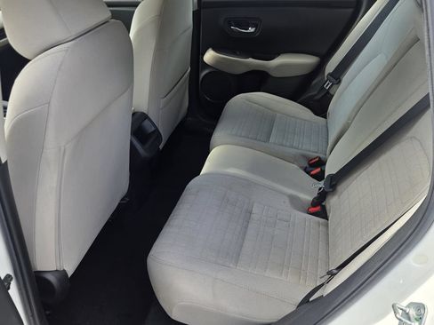 Used 2023 Honda HR-V LX image 10