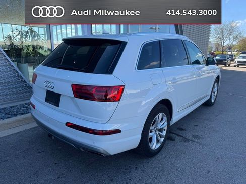 Used 2019 Audi Q7 3.0T Premium w/ Convenience Package AWD/4WD image 4