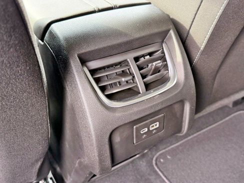 New 2026 Chevrolet Blazer LT image 17