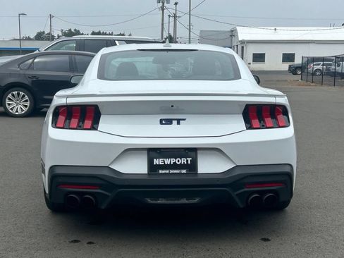 Used 2024 Ford Mustang GT Premium w/ California Special Package RWD image 6
