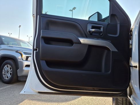 Used 2016 Chevrolet Silverado 2500 LT w/ LT Fleet Convenience Package AWD/4WD image 12