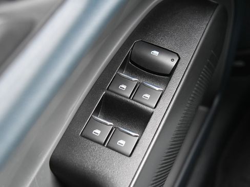 Used 2022 Ford Maverick XL FWD image 36