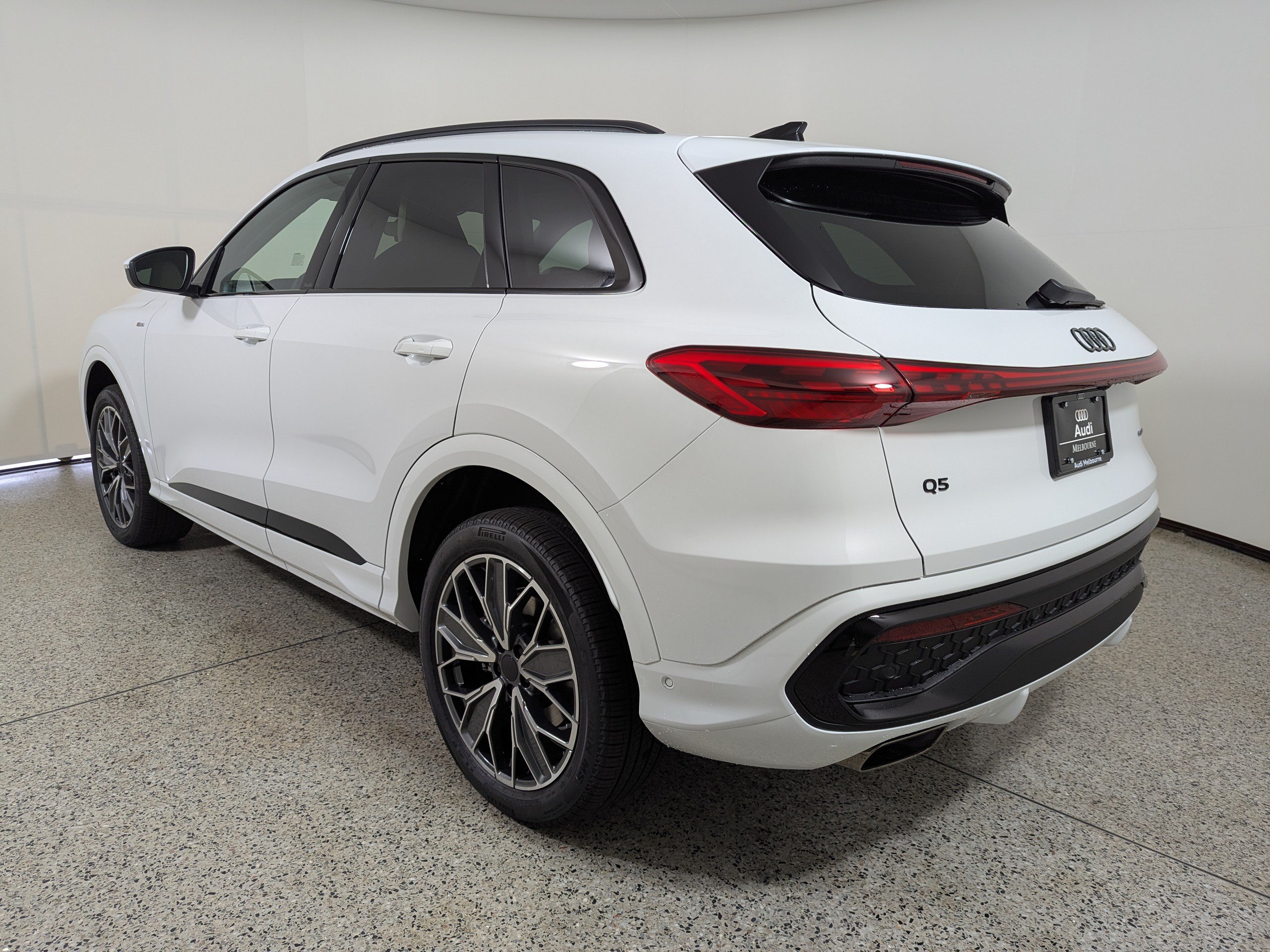 New 2026 Audi Q5 Premium Plus AWD/4WD image 5