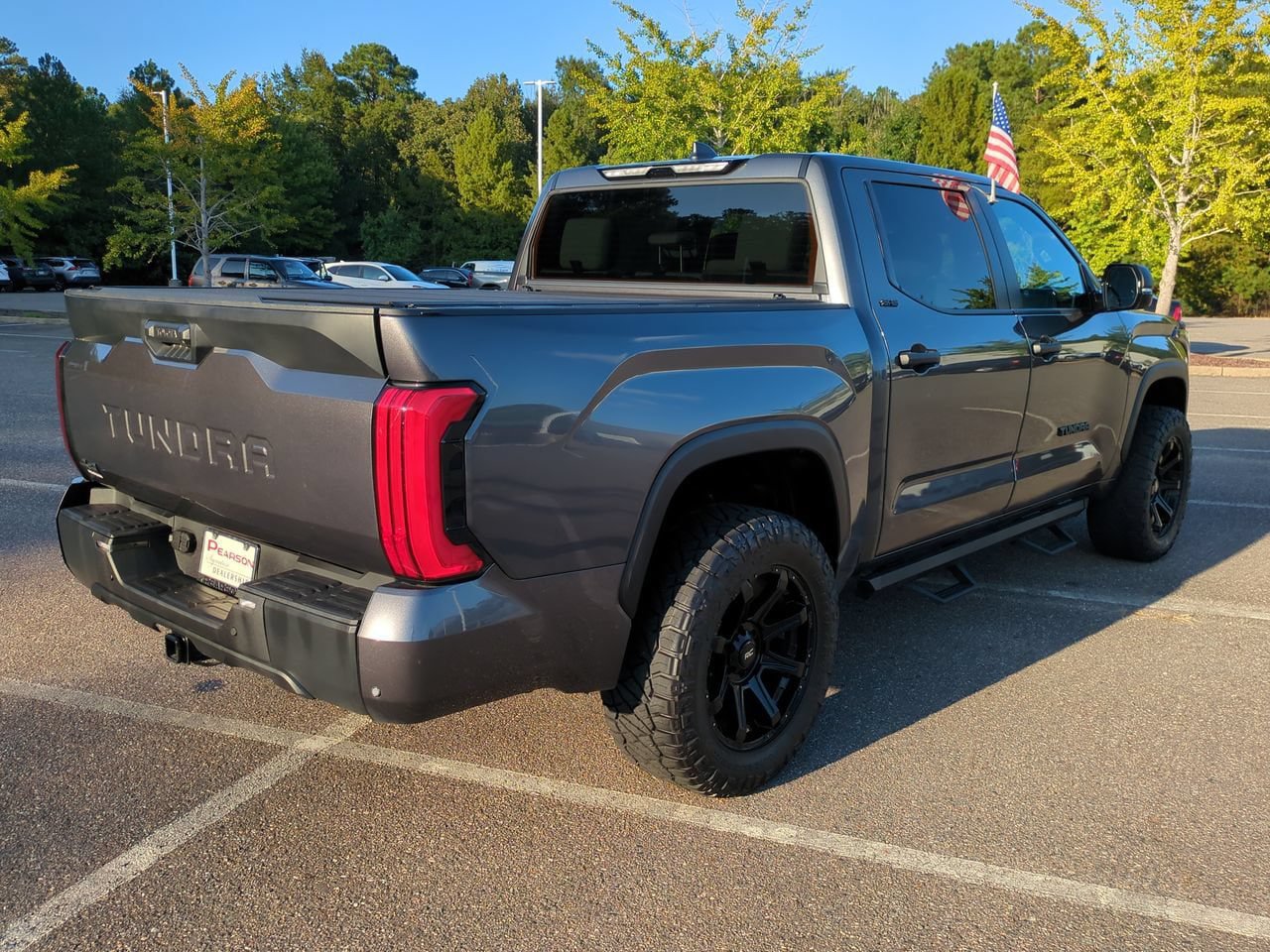 Used 2025 Toyota Tundra SR5 w/ SR5 Convenience Package AWD/4WD image 4