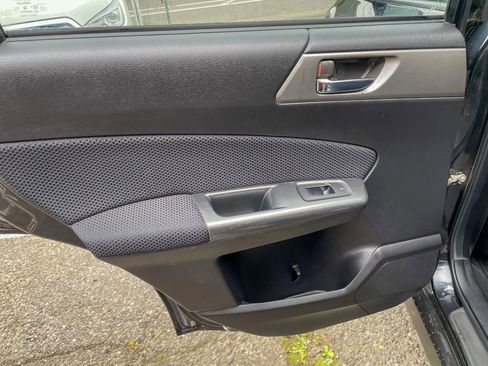 Used 2012 Subaru Forester 2.5X Premium image 29