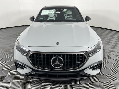 New 2026 Mercedes-Benz E 53 AMG e 4MATIC Sedan image 5