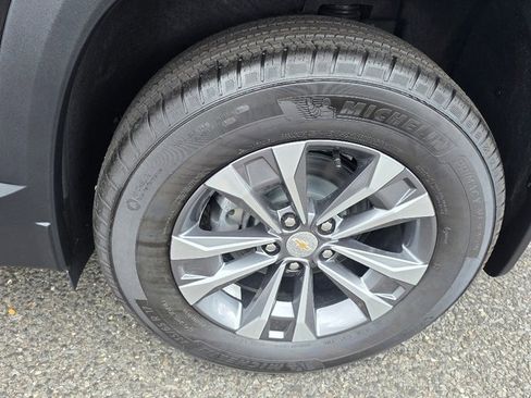 New 2026 Chevrolet Equinox LT w/ Convenience Package II image 6