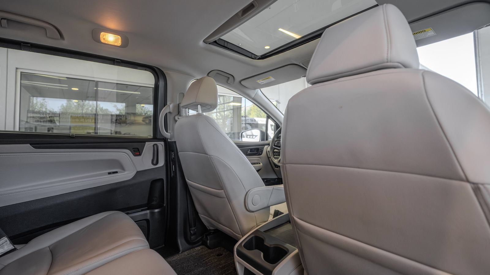 Used 2025 Honda Odyssey EX-L image 27