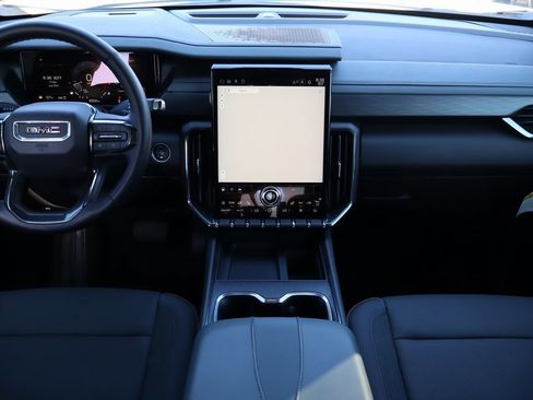 New 2025 GMC Acadia AT4 image 8