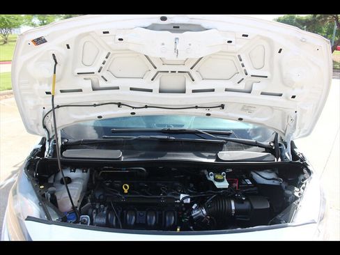 Used 2016 Ford Transit Connect XL image 36