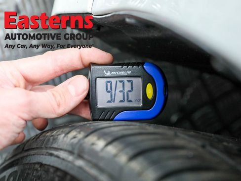 Used 2023 Toyota Camry XLE image 24