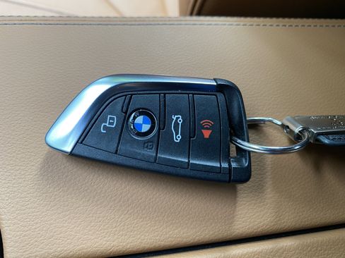 Used 2024 BMW Z4 M40i w/ Premium Package RWD image 36