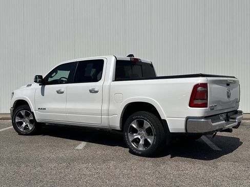 Used 2019 RAM 1500 Laramie AWD/4WD image 5