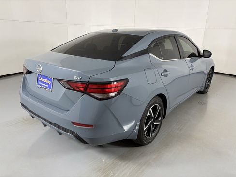 Used 2024 Nissan Sentra SV w/ All-Weather Package image 8