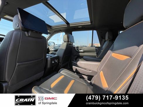 Used 2021 GMC Yukon AT4 w/ AT4 Premium Package AWD/4WD image 29