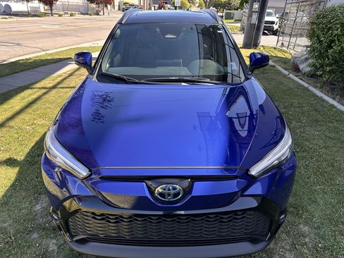 Used 2024 Toyota Corolla Cross AWD Hybrid w/ Convenience Package image 13