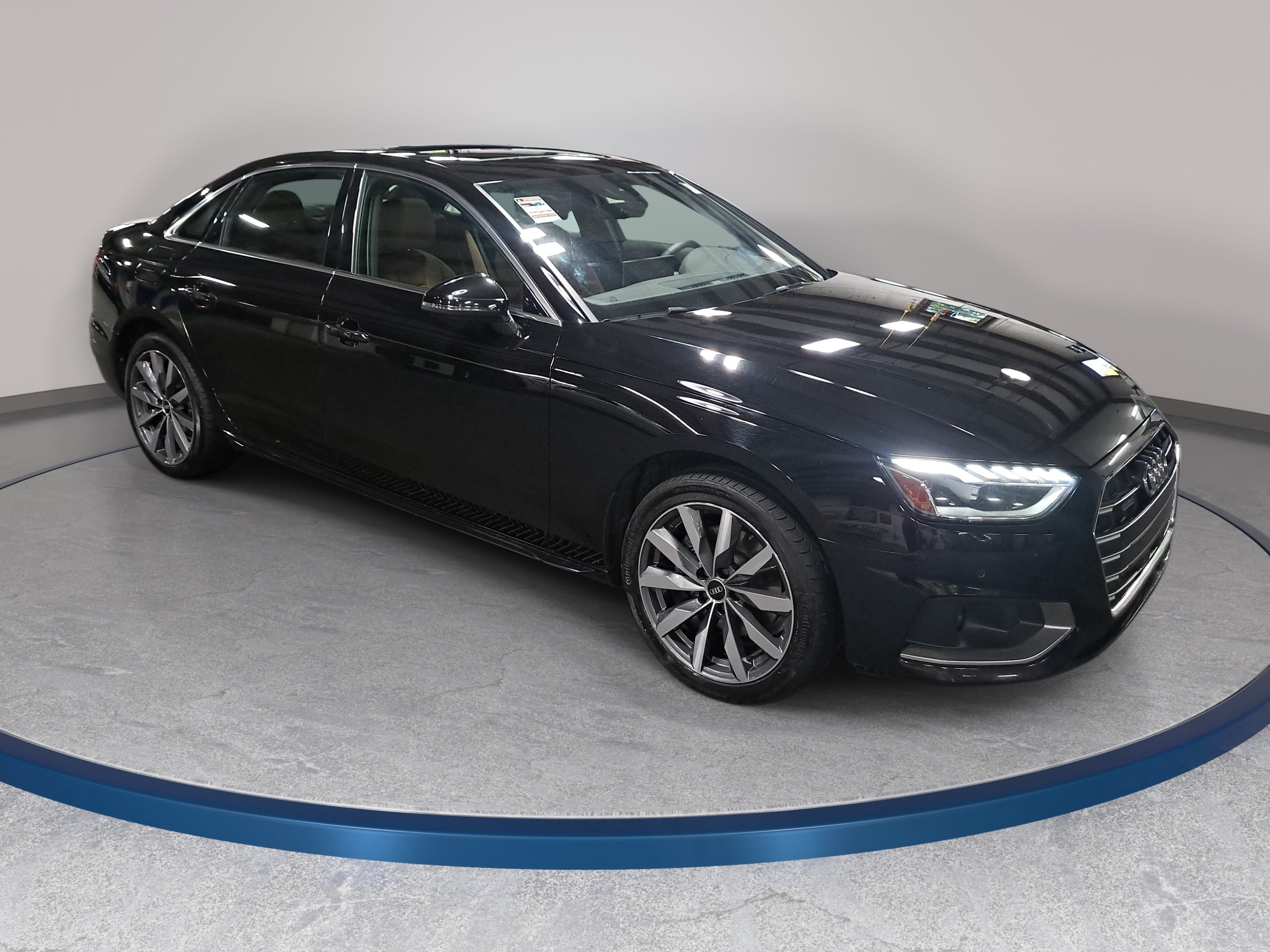 Used 2022 Audi A4 2.0T Premium Plus w/ Premium Plus Package AWD/4WD image 3