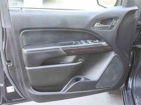 Used 2019 GMC Canyon SLE w/ Elevation Edition image 26