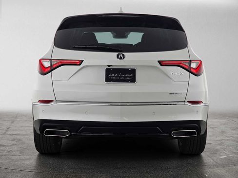 Certified 2024 Acura MDX SH-AWD w/ Technology Package image 4