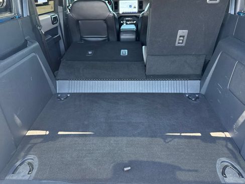 Used 2024 Ford Bronco Wildtrak AWD/4WD image 15
