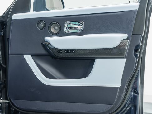 Used 2025 Rolls-Royce Cullinan Black Badge AWD/4WD image 53