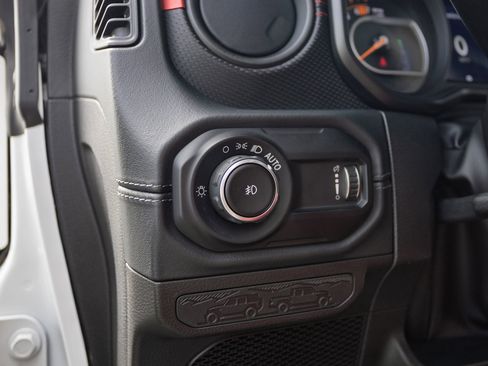 Used 2024 Jeep Wrangler Unlimited Rubicon 392 image 19