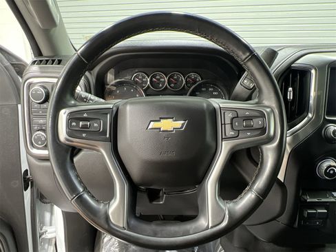 Used 2023 Chevrolet Silverado 3500 LT image 14