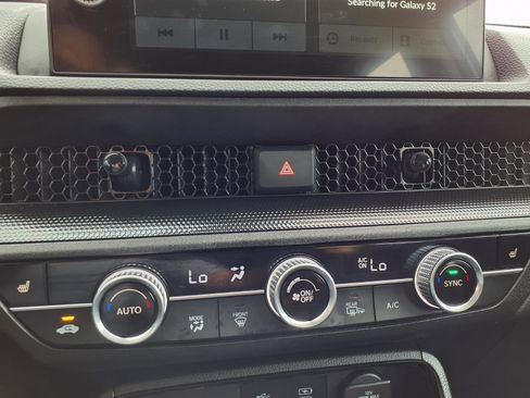 Used 2026 Honda CR-V EX image 8