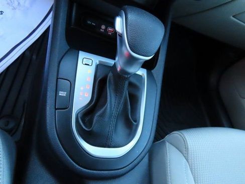 Used 2020 Kia Forte LXS image 28