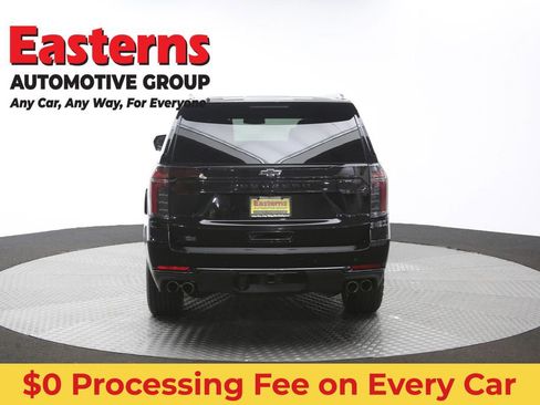Used 2025 Chevrolet Suburban Z71 AWD/4WD image 42