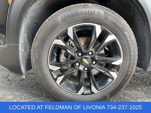 Certified 2021 Chevrolet TrailBlazer LT w/ Convenience Package FWD image 31